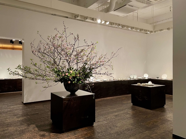 石井逸郎 展　HAN･NA･RI　令和4年2月11日(金)～2月17日(木)／柿傳ギャラリー