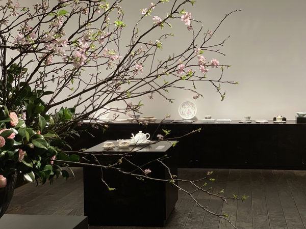石井逸郎 展　HAN･NA･RI　令和4年2月11日(金)～2月17日(木)／柿傳ギャラリー