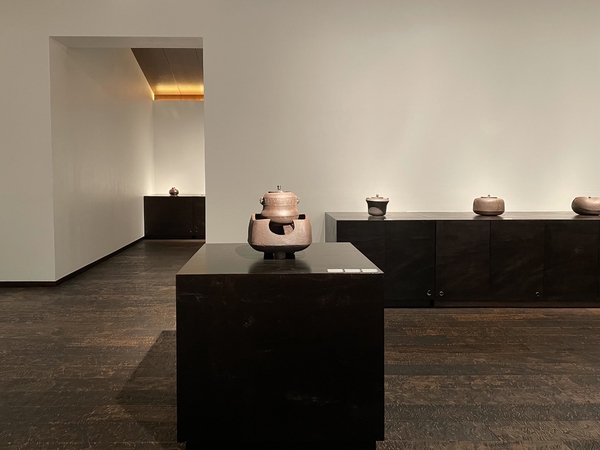 二代 長野垤志 和銑による茶の湯釜 作品展　令和4年4月14日(木)～4月20日(水) ／柿傳ギャラリー