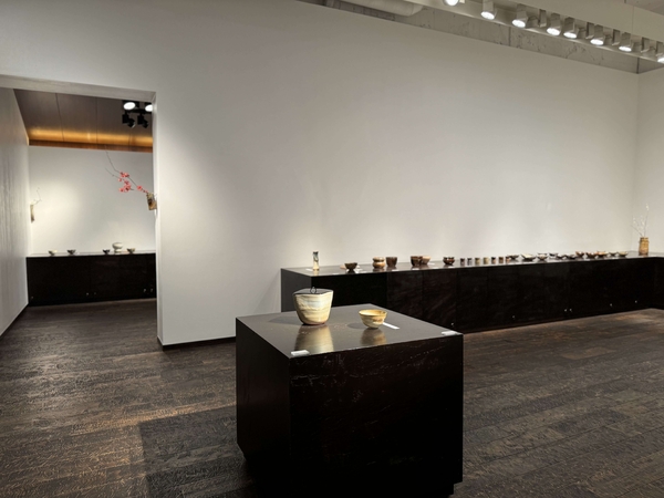 髙取春慶 初個展 ー啓蟄の茶陶ー　令和6年3月15日(金)～3月20日(水)／柿傳ギャラリー