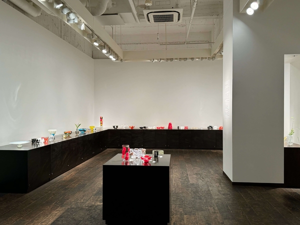 イワタルリ 展 －色彩と造形の器－　令和6年5月16日(木)～5月21日(火)／柿傳ギャラリー