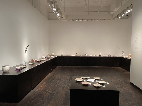 茶陶とうつわ ー萩ー 岡田 裕 展　令和3年11月21日(日)～11月27日(土)／柿傳ギャラリー