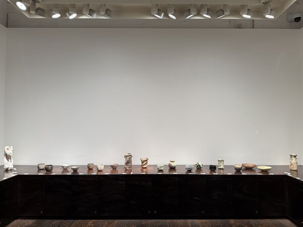 茶陶・伊賀六人展 －年々去来の花－　令和8年8月25日(火)～8月31日(月)／柿傳ギャラリー