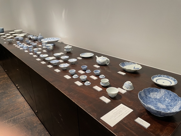 みかわち焼　中里月度務・里見寿隆・中里太陽：染付三人展　令和3年9月21日(火)～9月27日(月)／柿傳ギャラリー