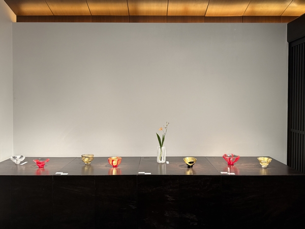 イワタルリ 展　ー色彩と造形の器Ⅱー　令和8年8月4日(火)～8月10日(月)　柿傳ギャラリー