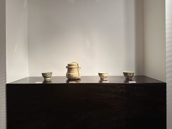 安洞雅彦 豆向付1000客 展 ー愛情出品 安藤友紀ー 令和5年6月23日(金)～6月28日(水)／柿傳ギャラリー